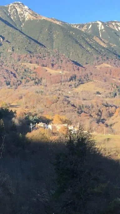 Ca' Rosina. Una Casetta Nel Bosco. Ferrara di Monte Baldo Italia